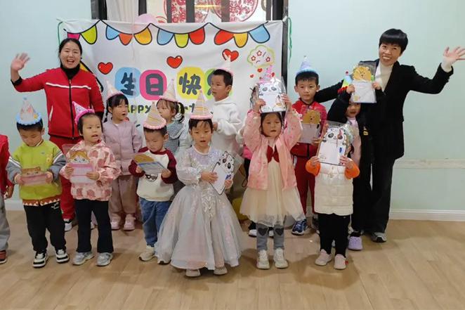[港区冯特幼儿园]当秋日遇上生日，一起解锁专属的快乐密码