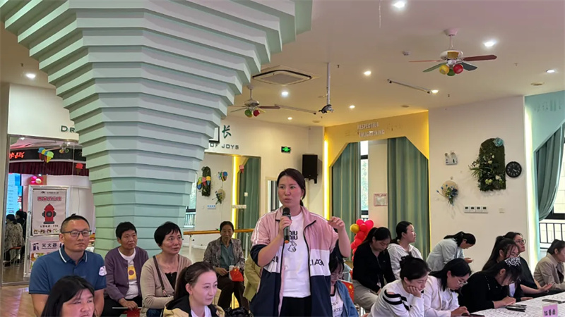 “红歌润童心，童心颂祖国”-港区冯特幼儿园红歌大赛