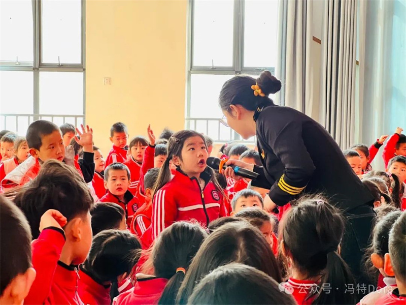 翱翔蓝天筑梦未来-新郑机场航空知识科普活动