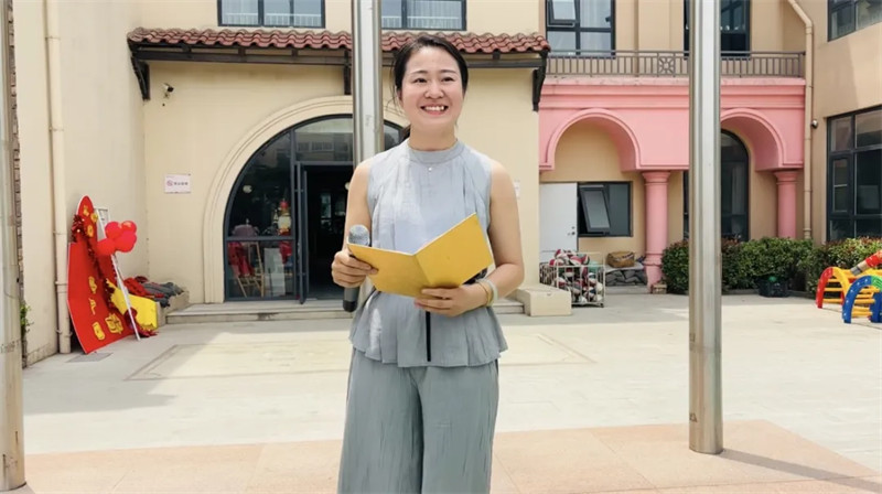 喜迎六一冯特幼儿园里吃大席