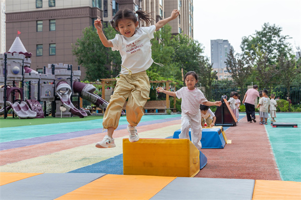 运动小超人-冯特杉青幼儿园跑酷课程