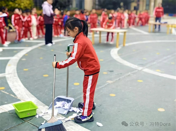 高新区冯特幼儿园-自理小能手，快乐显身手