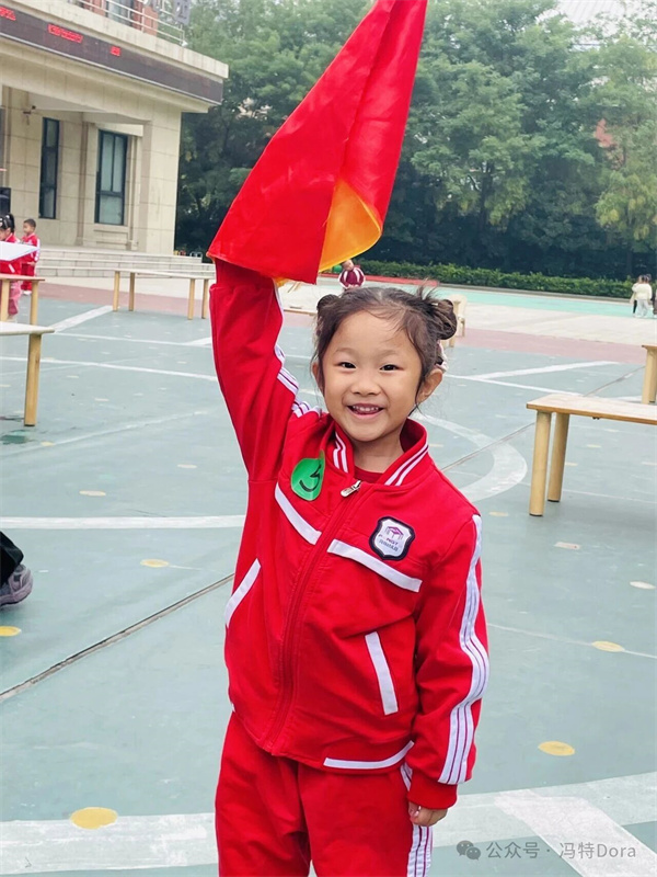 高新区冯特幼儿园-自理小能手，快乐显身手
